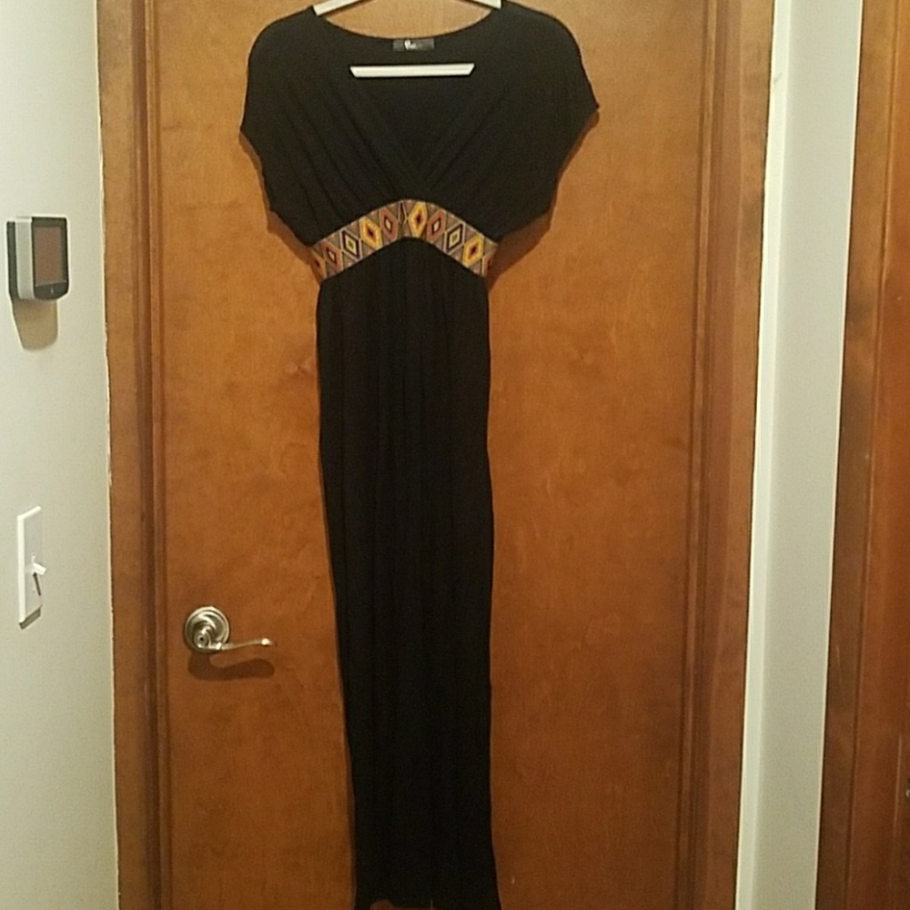 Black Tribal Print Empire Waist Maxi Dress